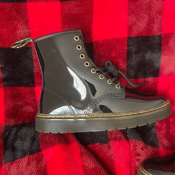 ♥️💖 NEW Dr. Martens Black Patent Leather Zavala Combat Boots NO BOX - Picture 9 of 13